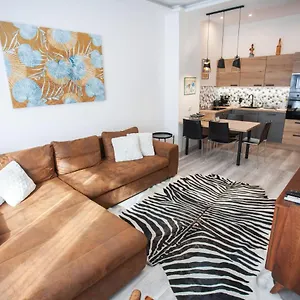 https://on-the-castle-hill-near-chain-bridge.inbudapesthotels.com